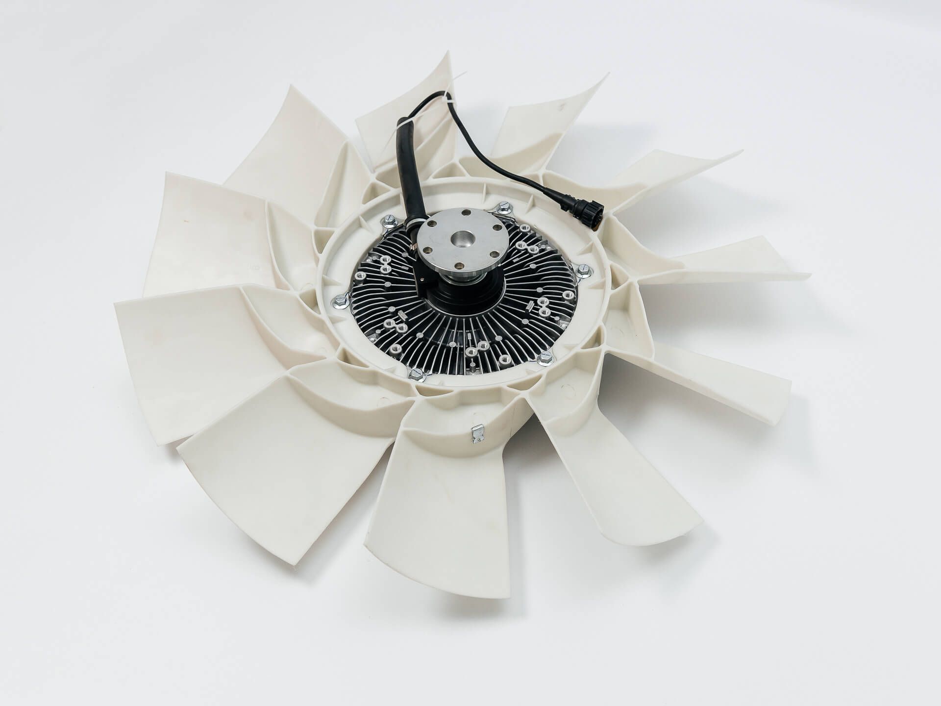 Купить вязкостную муфту (вискомуфту) YM/VC-8483/813 V3